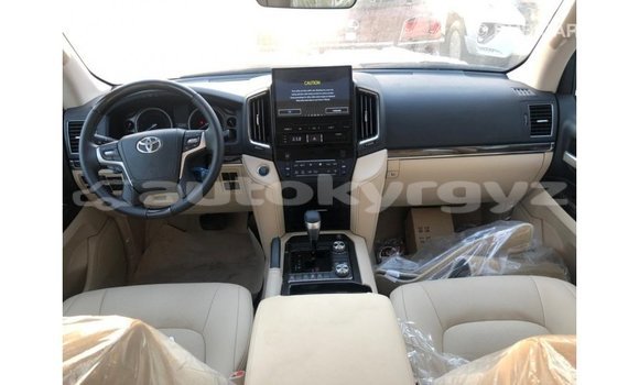 Buy Import Toyota Land Cruiser Black Car in Import - Dubai in Batken Buy Import Toyota Land Cruiser Black Car in Import - Dubai in Batken