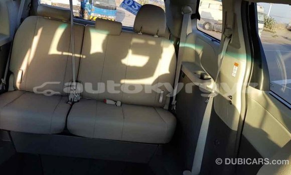 Buy Import Toyota Sienna White Car in Import - Dubai in Batken Buy Import Toyota Sienna White Car in Import - Dubai in Batken