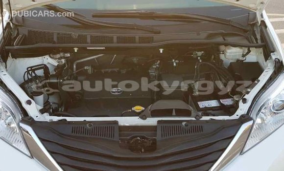 Buy Import Toyota Sienna White Car in Import - Dubai in Batken Buy Import Toyota Sienna White Car in Import - Dubai in Batken
