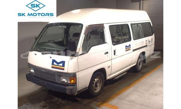 Buy Import Nissan Caravan White Car in Import - Dubai in Batken Buy Import Nissan Caravan White Car in Import - Dubai in Batken