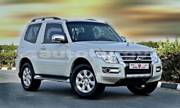 Buy Import Mitsubishi Pajero White Car in Import - Dubai in Batken Buy Import Mitsubishi Pajero White Car in Import - Dubai in Batken