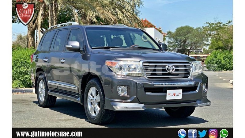 Big with watermark toyota land cruiser batken import dubai 4163