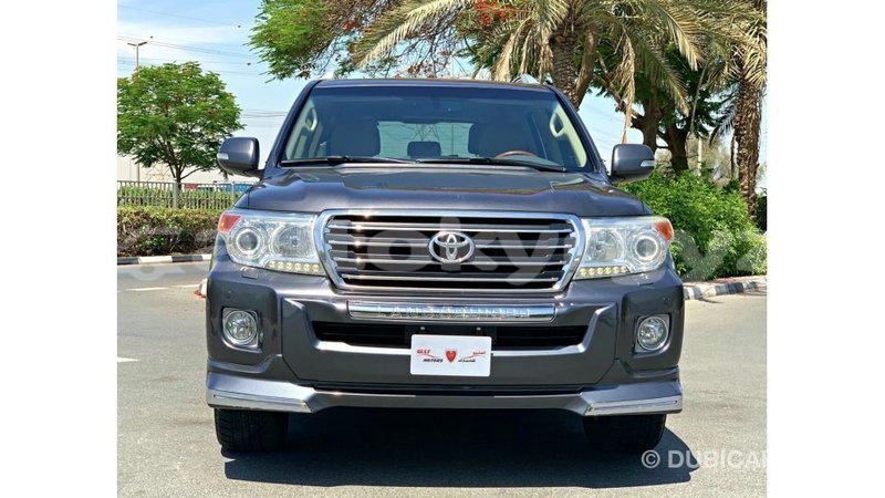 Big with watermark toyota land cruiser batken import dubai 4163