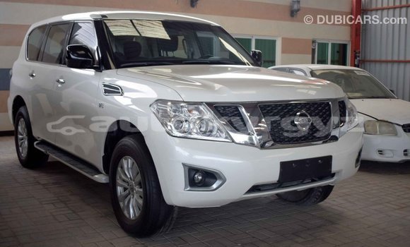 Buy Import Nissan Patrol White Car in Import - Dubai in Batken Buy Import Nissan Patrol White Car in Import - Dubai in Batken