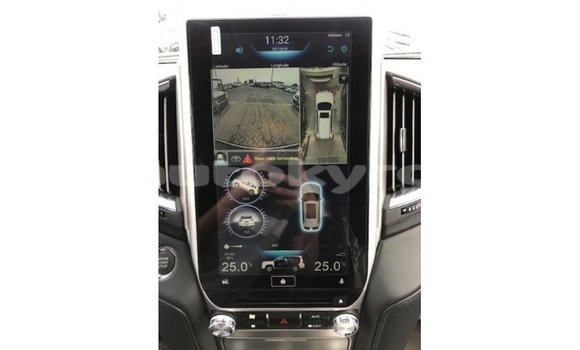 Buy Import Toyota Land Cruiser White Car in Import - Dubai in Batken Buy Import Toyota Land Cruiser White Car in Import - Dubai in Batken