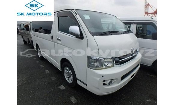 Buy Import Toyota Regius White Car in Import - Dubai in Batken Buy Import Toyota Regius White Car in Import - Dubai in Batken