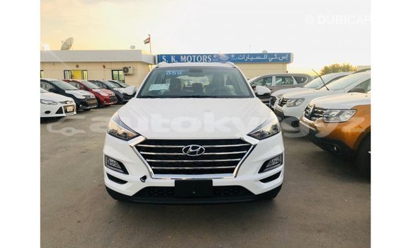 Buy Import Hyundai Tucson White Car in Import - Dubai in Batken Buy Import Hyundai Tucson White Car in Import - Dubai in Batken