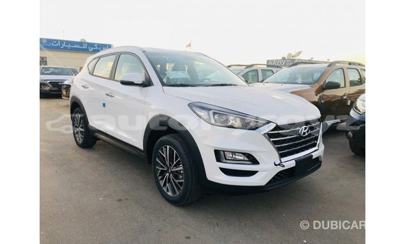 Buy Import Hyundai Tucson White Car in Import - Dubai in Batken Buy Import Hyundai Tucson White Car in Import - Dubai in Batken