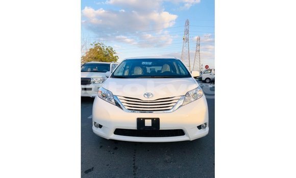 Buy Import Toyota Sienna White Car in Import - Dubai in Batken Buy Import Toyota Sienna White Car in Import - Dubai in Batken