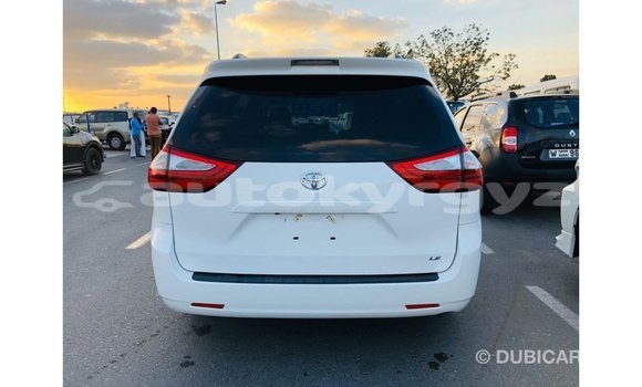 Buy Import Toyota Sienna White Car in Import - Dubai in Batken Buy Import Toyota Sienna White Car in Import - Dubai in Batken