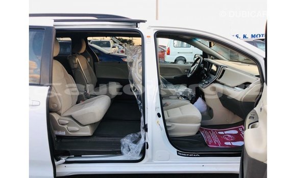 Buy Import Toyota Sienna White Car in Import - Dubai in Batken Buy Import Toyota Sienna White Car in Import - Dubai in Batken