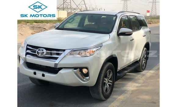 Buy Import Toyota Fortuner White Car in Import - Dubai in Batken Buy Import Toyota Fortuner White Car in Import - Dubai in Batken