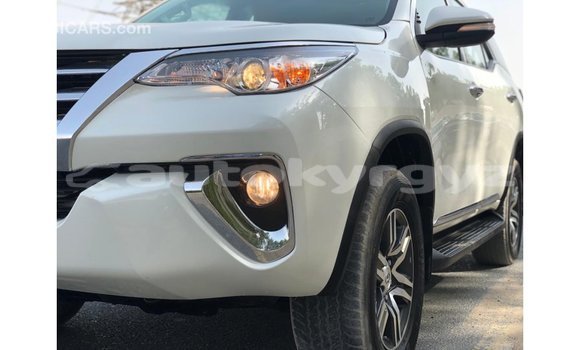 Buy Import Toyota Fortuner White Car in Import - Dubai in Batken Buy Import Toyota Fortuner White Car in Import - Dubai in Batken