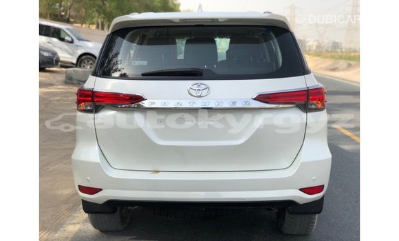 Buy Import Toyota Fortuner White Car in Import - Dubai in Batken Buy Import Toyota Fortuner White Car in Import - Dubai in Batken