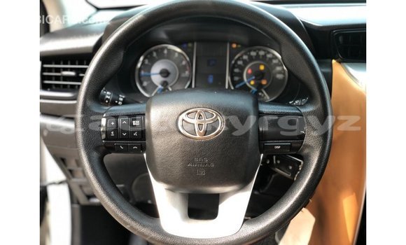 Buy Import Toyota Fortuner White Car in Import - Dubai in Batken Buy Import Toyota Fortuner White Car in Import - Dubai in Batken