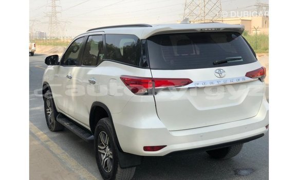 Buy Import Toyota Fortuner White Car in Import - Dubai in Batken Buy Import Toyota Fortuner White Car in Import - Dubai in Batken