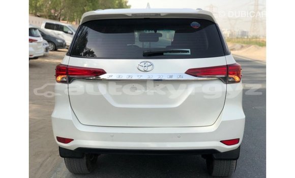 Buy Import Toyota Fortuner White Car in Import - Dubai in Batken Buy Import Toyota Fortuner White Car in Import - Dubai in Batken