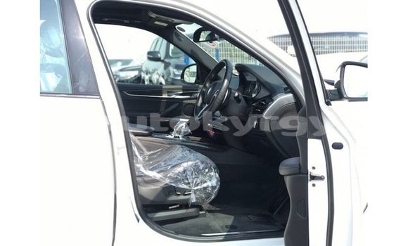 Buy Import BMW X5 White Car in Import - Dubai in Batken Buy Import BMW X5 White Car in Import - Dubai in Batken