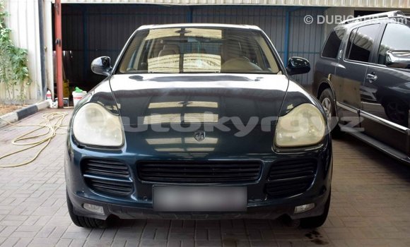 Buy Import Porsche Cayenne Green Car in Import - Dubai in Batken Buy Import Porsche Cayenne Green Car in Import - Dubai in Batken