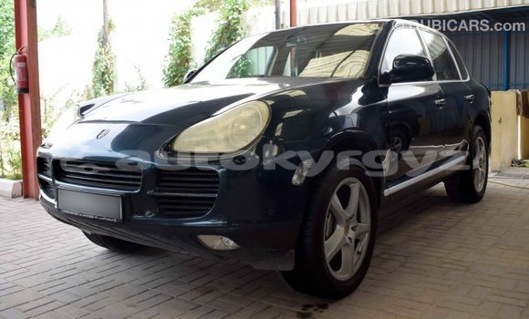 Buy Import Porsche Cayenne Green Car in Import - Dubai in Batken Buy Import Porsche Cayenne Green Car in Import - Dubai in Batken