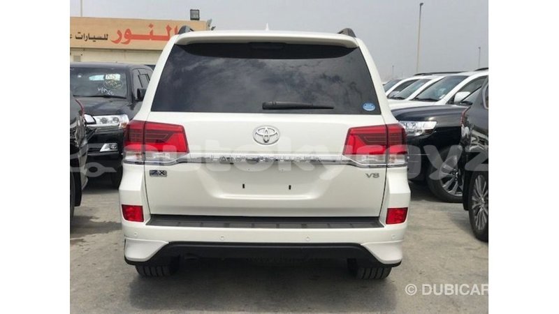 Big with watermark toyota land cruiser batken import dubai 4194
