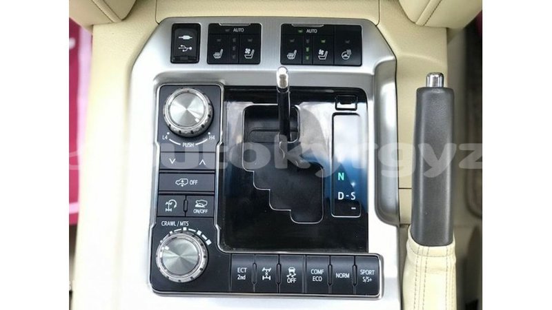 Big with watermark toyota land cruiser batken import dubai 4194