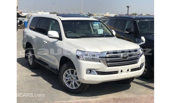 Buy Import Toyota Land Cruiser White Car in Import - Dubai in Batken Buy Import Toyota Land Cruiser White Car in Import - Dubai in Batken