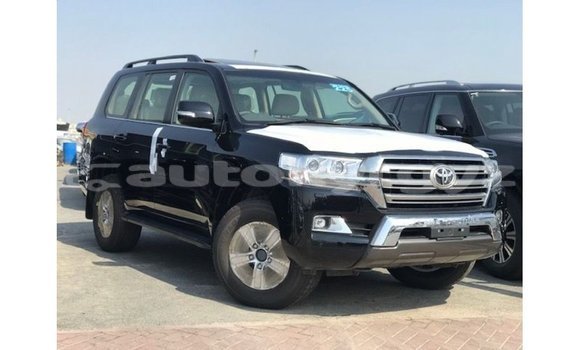 Buy Import Toyota Land Cruiser Black Car in Import - Dubai in Batken