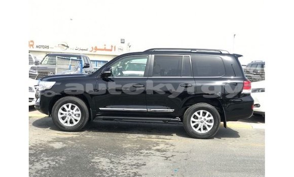 Buy Import Toyota Land Cruiser Black Car in Import - Dubai in Batken Buy Import Toyota Land Cruiser Black Car in Import - Dubai in Batken