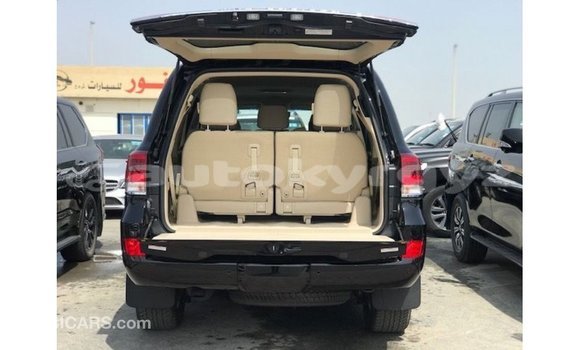 Buy Import Toyota Land Cruiser Black Car in Import - Dubai in Batken Buy Import Toyota Land Cruiser Black Car in Import - Dubai in Batken