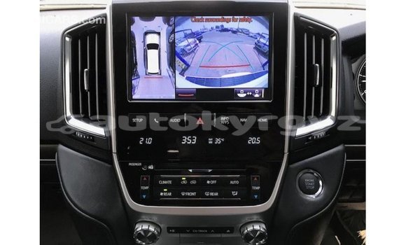 Buy Import Toyota Land Cruiser White Car in Import - Dubai in Batken Buy Import Toyota Land Cruiser White Car in Import - Dubai in Batken