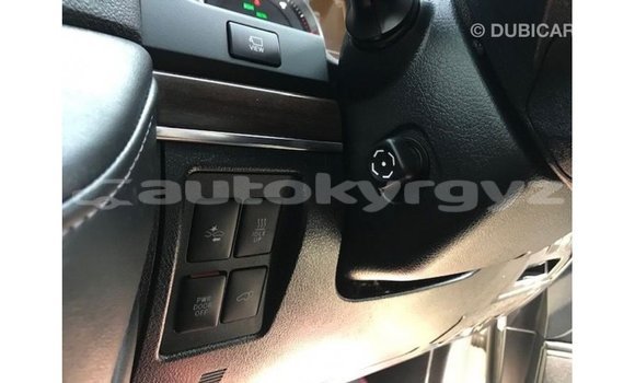 Buy Import Toyota Land Cruiser White Car in Import - Dubai in Batken Buy Import Toyota Land Cruiser White Car in Import - Dubai in Batken