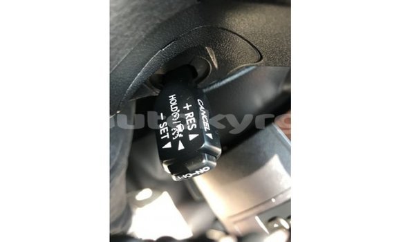 Buy Import Toyota Land Cruiser White Car in Import - Dubai in Batken Buy Import Toyota Land Cruiser White Car in Import - Dubai in Batken