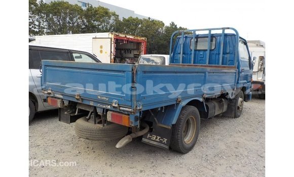 Buy Import Toyota Dyna Blue Car in Import - Dubai in Batken Buy Import Toyota Dyna Blue Car in Import - Dubai in Batken