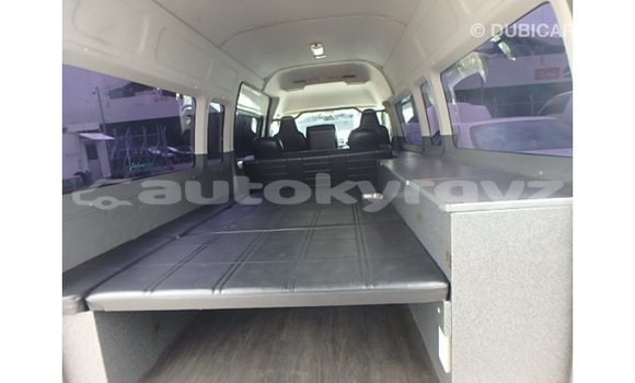 Buy Import Toyota Hiace White Car in Import - Dubai in Batken Buy Import Toyota Hiace White Car in Import - Dubai in Batken