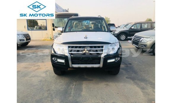 Buy Import Mitsubishi Pajero Black Car in Import - Dubai in Batken Buy Import Mitsubishi Pajero Black Car in Import - Dubai in Batken