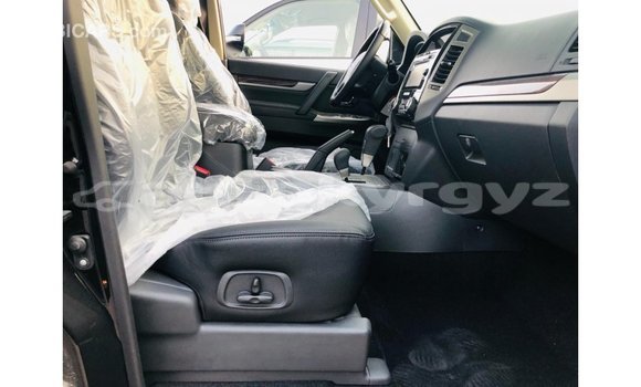 Buy Import Mitsubishi Pajero Black Car in Import - Dubai in Batken Buy Import Mitsubishi Pajero Black Car in Import - Dubai in Batken