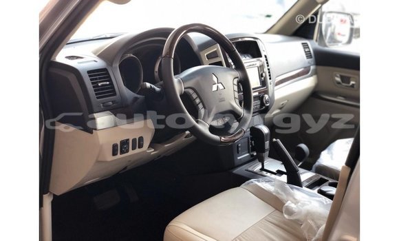 Buy Import Mitsubishi Pajero Other Car in Import - Dubai in Batken Buy Import Mitsubishi Pajero Other Car in Import - Dubai in Batken