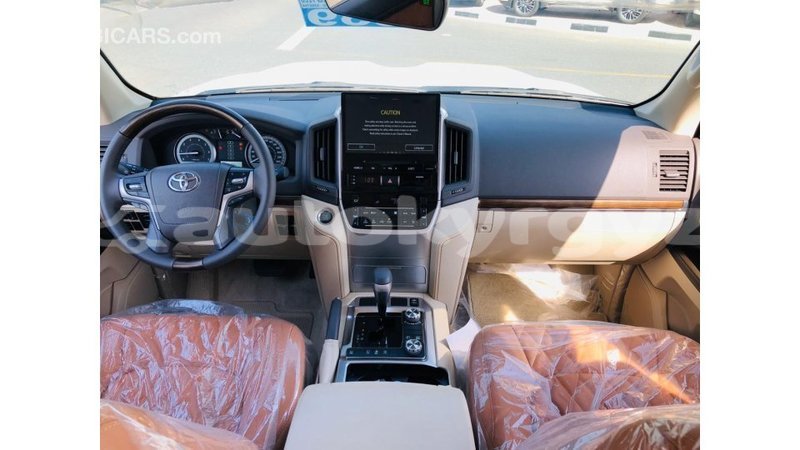 Big with watermark toyota land cruiser batken import dubai 4226