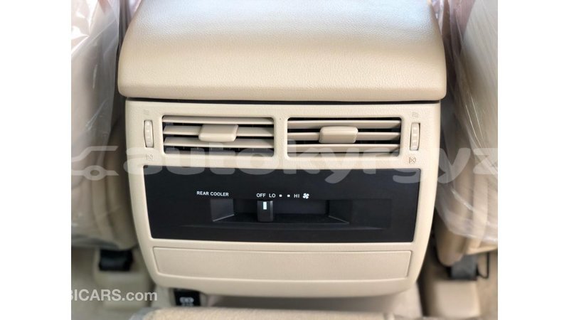 Big with watermark toyota land cruiser batken import dubai 4226