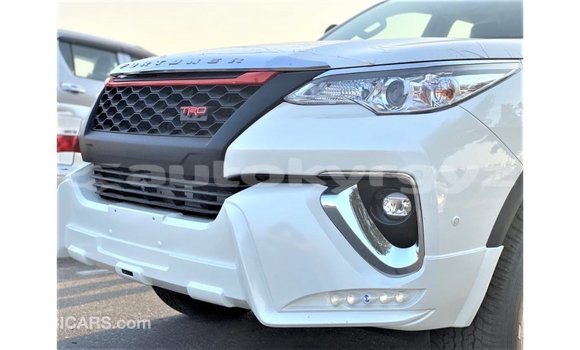 Buy Import Toyota Fortuner White Car in Import - Dubai in Batken Buy Import Toyota Fortuner White Car in Import - Dubai in Batken