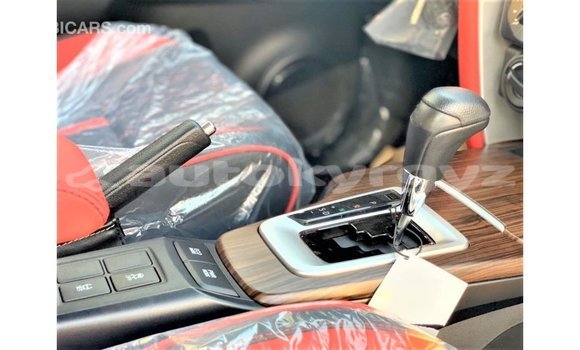 Buy Import Toyota Fortuner White Car in Import - Dubai in Batken Buy Import Toyota Fortuner White Car in Import - Dubai in Batken