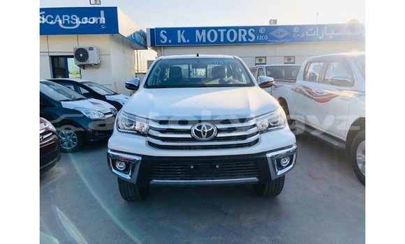 Buy Import Toyota Hilux White Car in Import - Dubai in Batken Buy Import Toyota Hilux White Car in Import - Dubai in Batken
