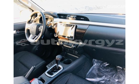 Buy Import Toyota Hilux White Car in Import - Dubai in Batken Buy Import Toyota Hilux White Car in Import - Dubai in Batken