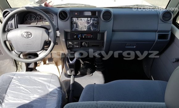 Buy Import Toyota Land Cruiser White Car in Import - Dubai in Batken Buy Import Toyota Land Cruiser White Car in Import - Dubai in Batken