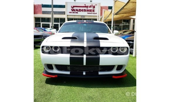 Buy Import Dodge Challenger White Car in Import - Dubai in Batken Buy Import Dodge Challenger White Car in Import - Dubai in Batken