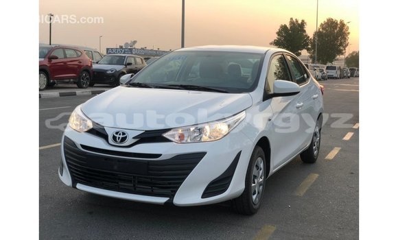Buy Import Toyota Yaris White Car in Import - Dubai in Batken Buy Import Toyota Yaris White Car in Import - Dubai in Batken