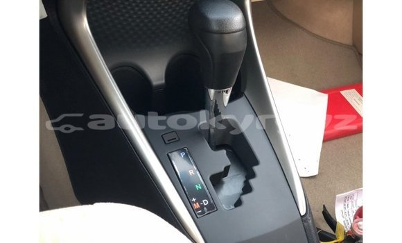 Buy Import Toyota Yaris White Car in Import - Dubai in Batken Buy Import Toyota Yaris White Car in Import - Dubai in Batken