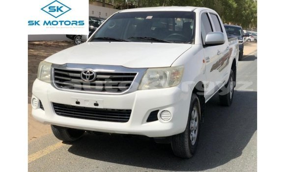 Buy Import Toyota Hilux White Car in Import - Dubai in Batken Buy Import Toyota Hilux White Car in Import - Dubai in Batken