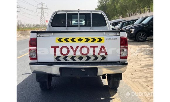 Buy Import Toyota Hilux White Car in Import - Dubai in Batken Buy Import Toyota Hilux White Car in Import - Dubai in Batken